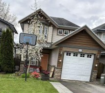 15544 Russell Avenue  White Rock, BC V4B 2R3