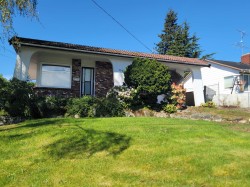 1137 Parker Street  White Rock, BC V4B 4R8