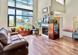 452-10838 City Parkway Surrey, BC V3T 5X9