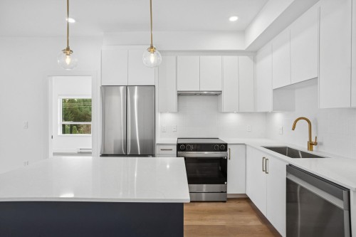 305-20286 72b Avenue  Langley, BC V2Y 1T2