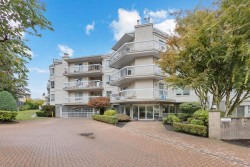 206-9299 121 Street Surrey, BC V3V 7X8