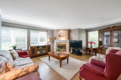 104-12155 75a Avenue Surrey, BC V3W 1B9