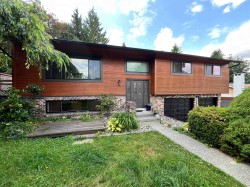 11285 133a Street Surrey, BC V3R 2Y8