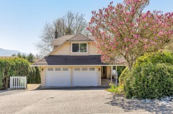35220 Mccorkell Drive Abbotsford, BC V3G 2C4
