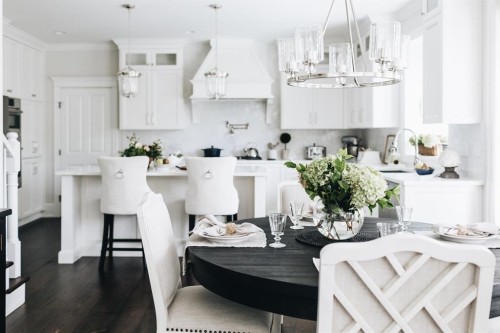 3758 Devonshire Drive, Surrey, BC 