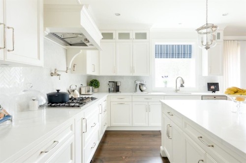 3758 Devonshire Drive, Surrey, BC 