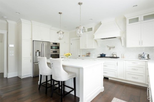 3758 Devonshire Drive, Surrey, BC 