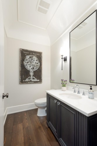 3758 Devonshire Drive, Surrey, BC 