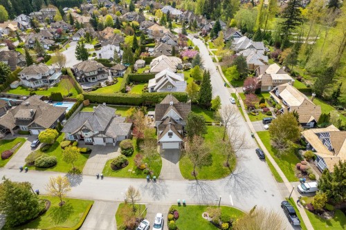 3758 Devonshire Drive, Surrey, BC 