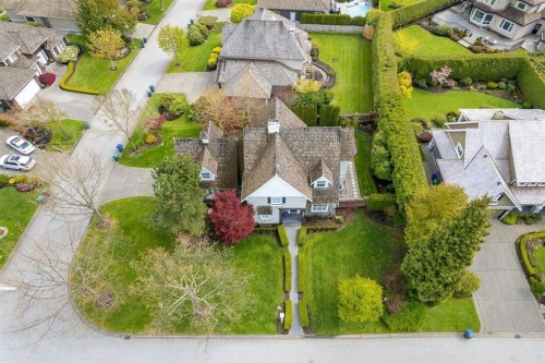 3758 Devonshire Drive, Surrey, BC 