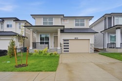 19660 75 Avenue Langley, BC V2Y 3R9