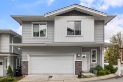 15-31548 Upper Maclure Road Abbotsford, BC V2T 0J3