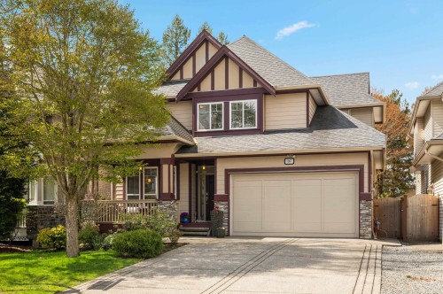 7267 201 Street  Langley, BC V2Y 3G2