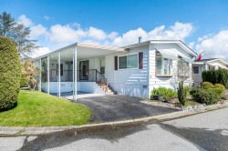 35-2120 King George Boulevard Surrey, BC V4A 6Y8