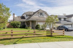 7838 160 Street Surrey, BC V4N 0T9