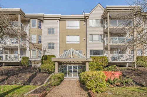 306-20257 54 Avenue  Langley, BC V3A 3W2