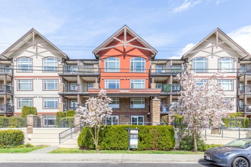 317-19939 55a Avenue  Langley, BC V4P 1R9