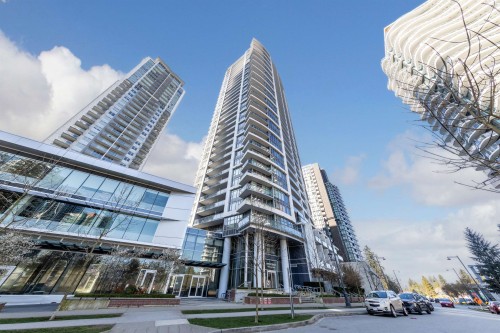 810-13308 Central Avenue  Surrey, BC V3T 0M4