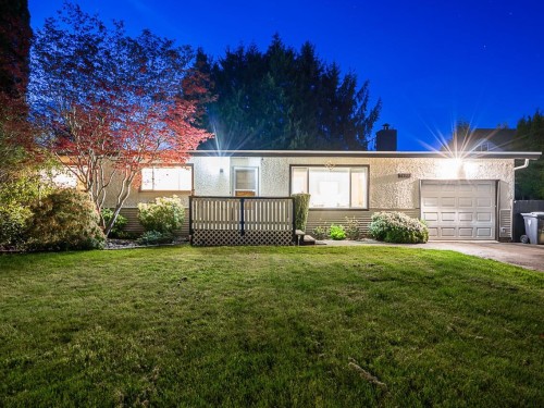 26981 28b Avenue  Langley, BC V4W 3A5