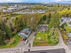 33991 Mccrimmon Drive Abbotsford, BC V2S 2V2