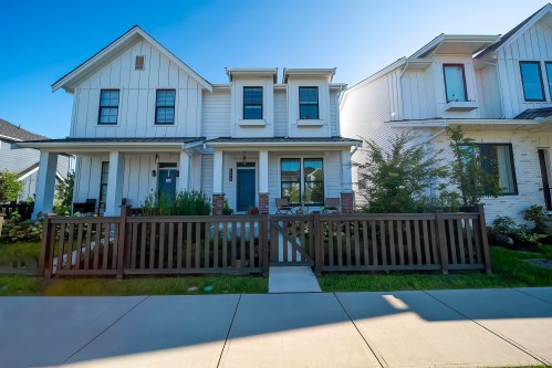 19628 75a Avenue  Langley, BC V2Y 3T2