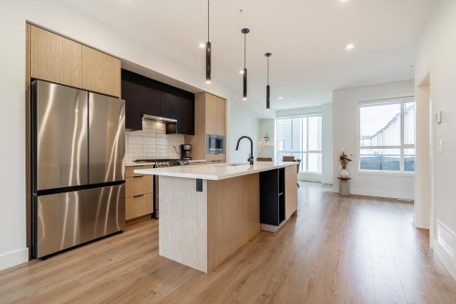 2-7670 207 Street  Langley, BC V2Y 3N7