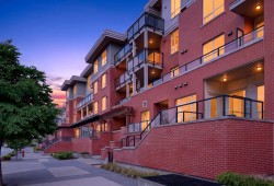 F101-20211 66 Avenue Langley, BC V2Y 0L4