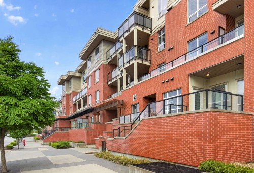 F101-20211 66 Avenue, Langley, BC 