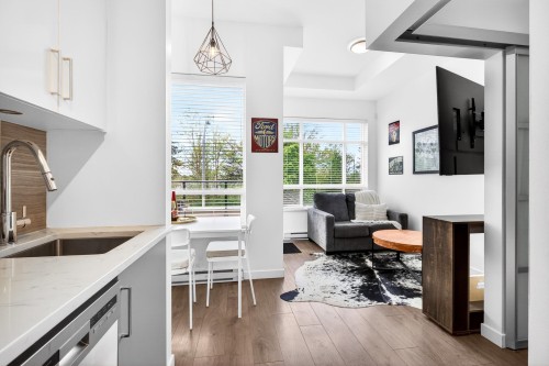 F101-20211 66 Avenue, Langley, BC 