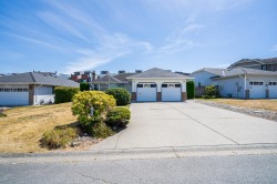 16158 16a Avenue Surrey, BC V4A 9J9