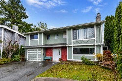 11516 Parkwood Place Delta, BC V4C 7L1