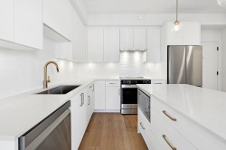 417-20286 72b Avenue Langley, BC V2Y 1T2