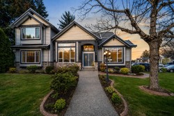 7918 147a Street Surrey, BC V3S 2T8