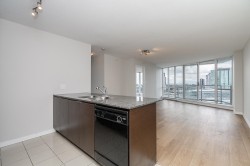 2002-13618 100 Avenue Surrey, BC V3T 0A8