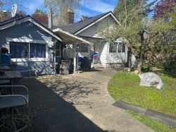 2872 Mckenzie Avenue Surrey, BC V4A 3H4