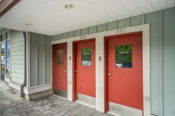 207-2828 152 Street Surrey, BC V4P 1G6