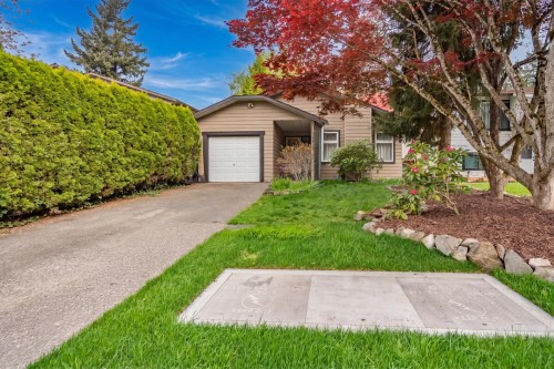 34899 Glenn Mountain Drive  Abbotsford, BC V3G 1C2