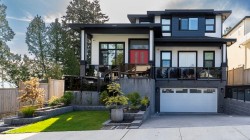 937 160b Street  Surrey, BC V4A 9A7