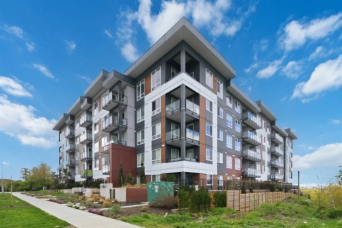 413-8117 200a Street  Langley, BC V2Y 3W9