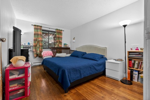 G08-10698 151A Street, Surrey, BC 