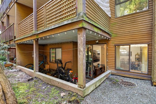G08-10698 151A Street, Surrey, BC 