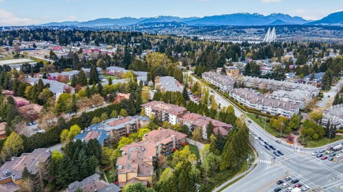 G08-10698 151A Street, Surrey, BC 
