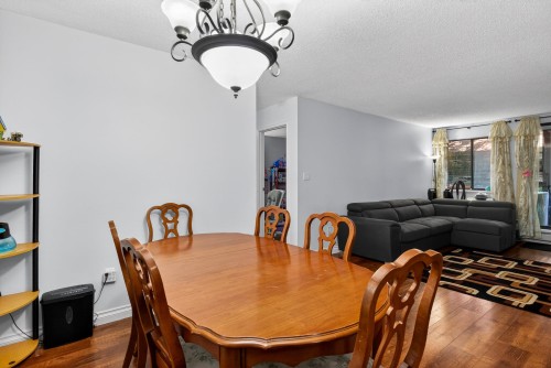 G08-10698 151A Street, Surrey, BC 