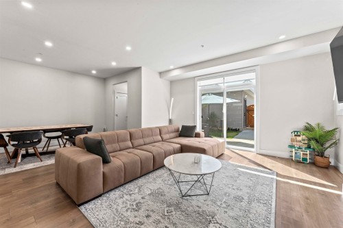 20520 76A Avenue, Langley, BC 