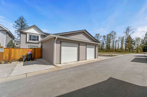 20520 76A Avenue, Langley, BC 