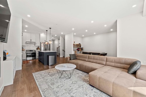 20520 76A Avenue, Langley, BC 