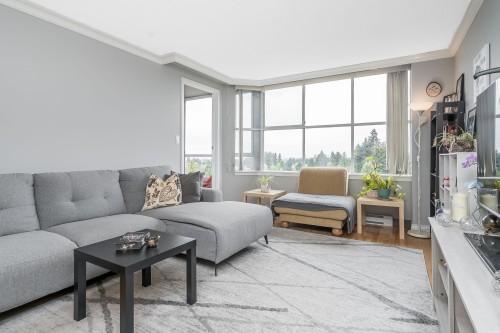 1005-11910 80 Avenue  Delta, BC V4C 8E3