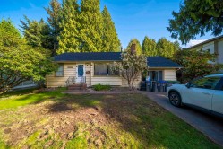 13029 15a Avenue Surrey, BC V4A 1M2