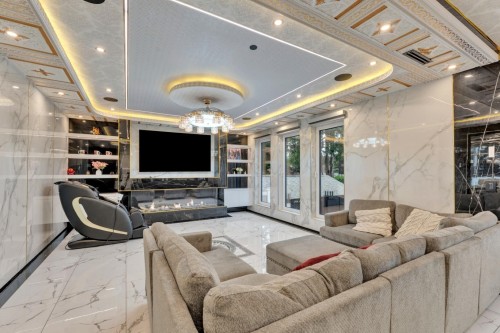 15460 Semiahmoo Avenue, White Rock, BC 