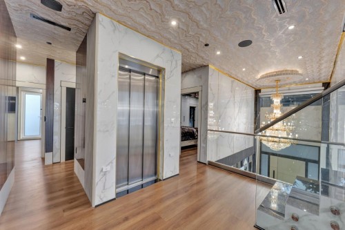 15460 Semiahmoo Avenue, White Rock, BC 